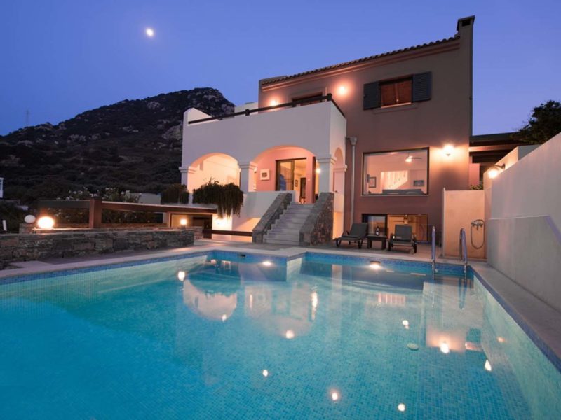 Luxury villa by Istron coast | Crete