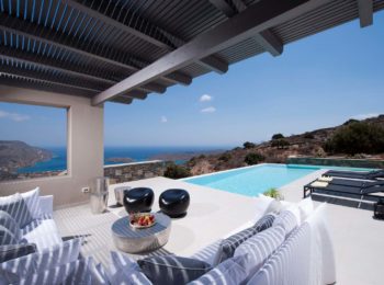 Elegant and modern 5-bedroom luxury villa with captivating views