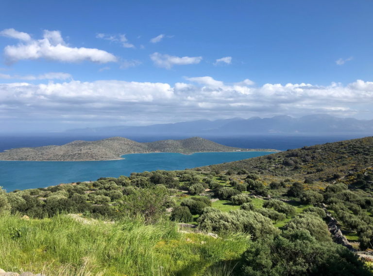 Unique investment plot with building permit and fantastic views
