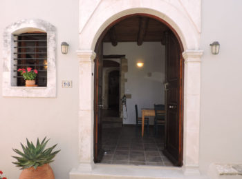 Venetian house for sale near Rethymno