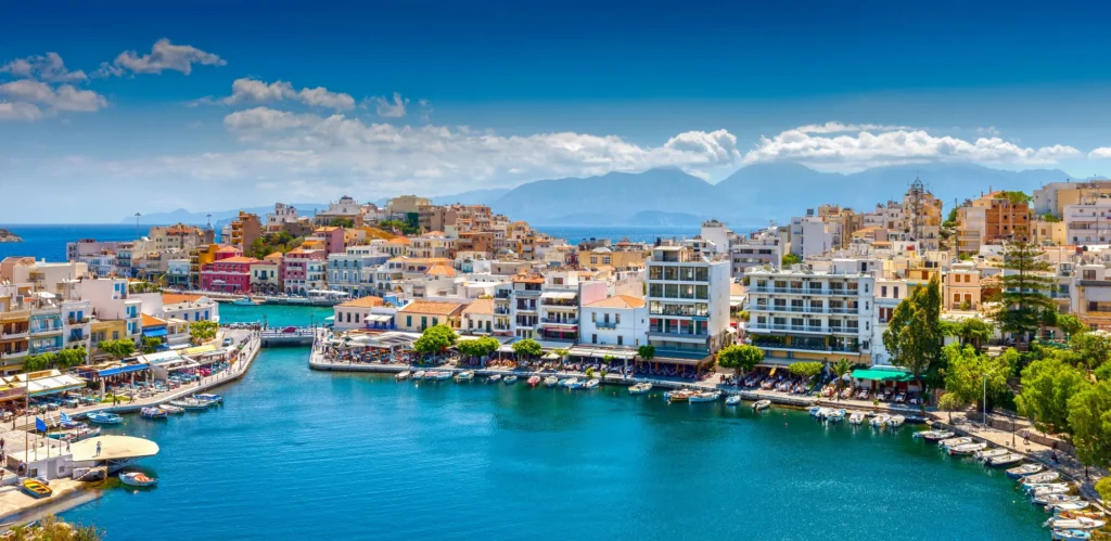 Properties for sale in Crete | agios nikolaos the lake l jpg | Home is Crete