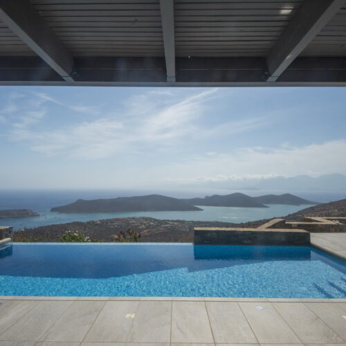 Elegant 4-Bedroom Villa with Breathtaking Sea Views in Plaka/Elounda
